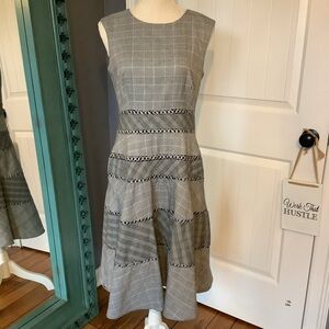 Taylor Gray Plaid Sleeveless Fit-and-Flare Midi Dress